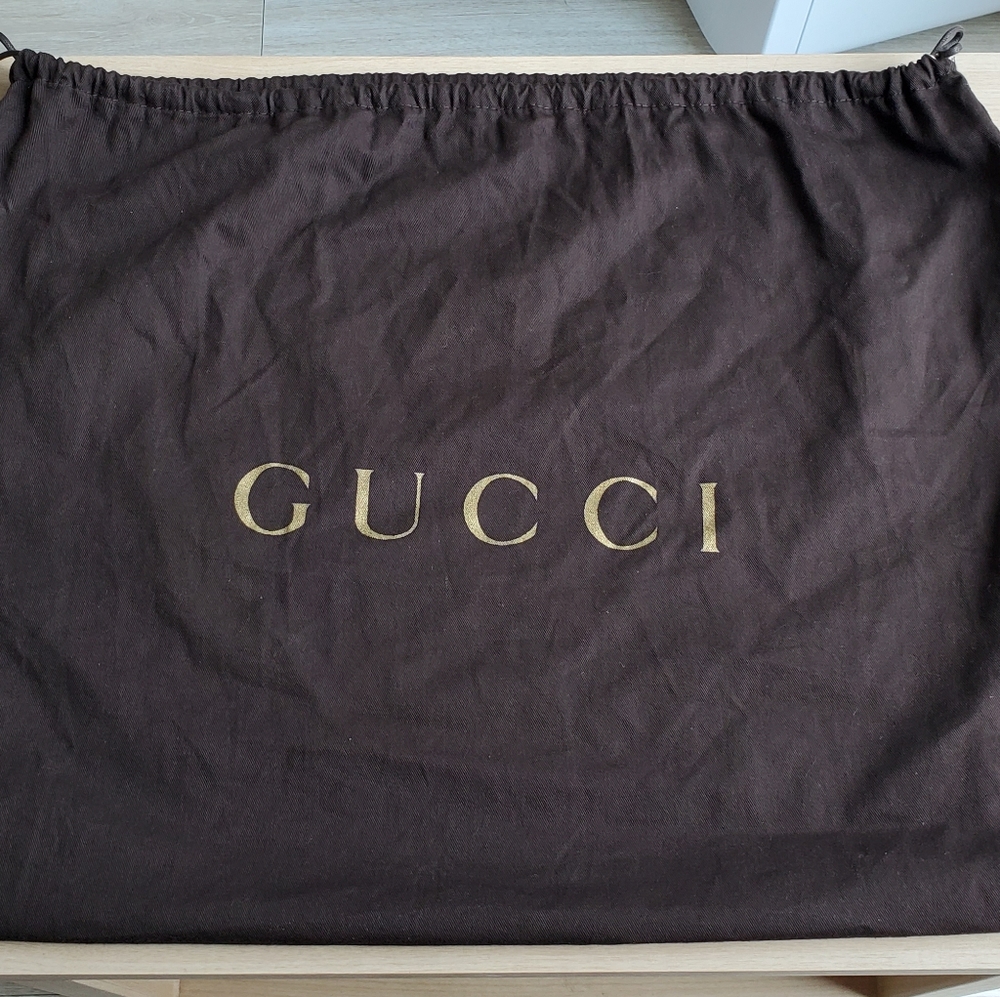 Gucci Dust bag Duster Authentic
